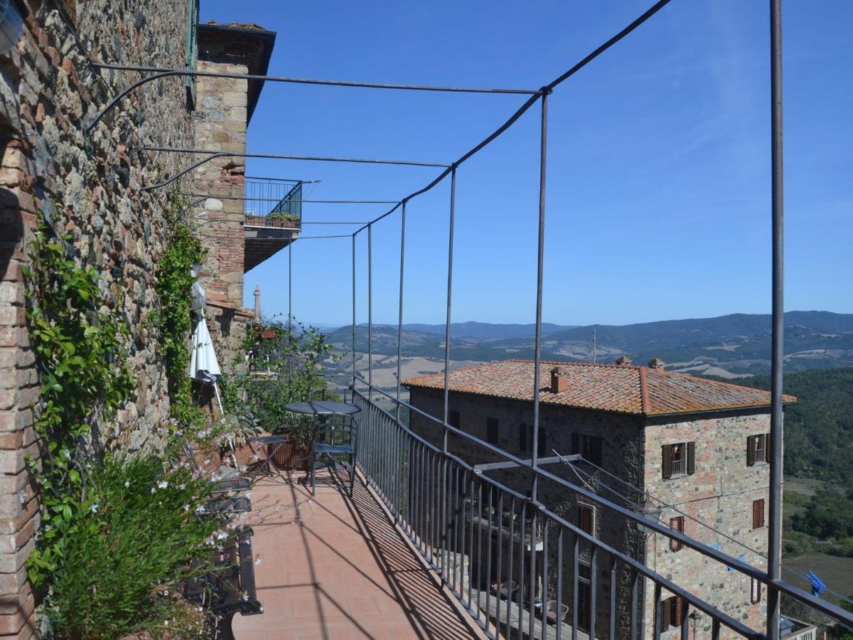 Belvilla By Oyo Vista Dalla Terrazza Montecastelli Pisano Exterior foto